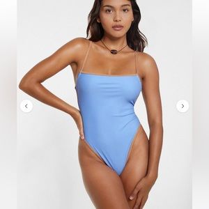 SOSO Swim bandeau cut swimsuit
